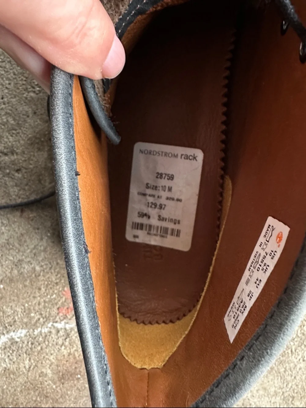 Timberland Black Leather Chukka Boots with Brown Trim - Picture 4 of 5